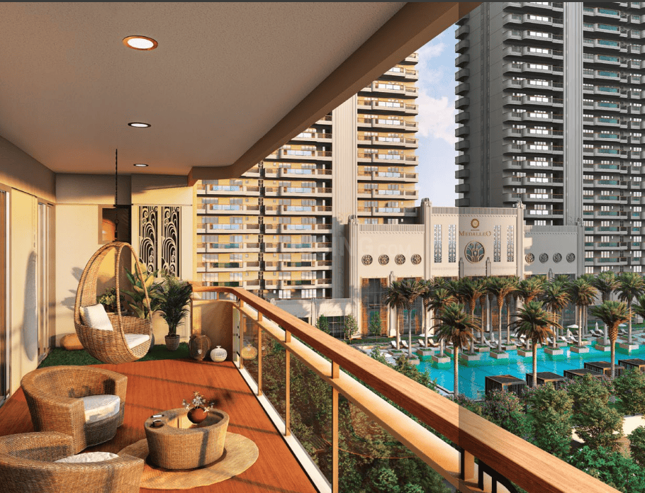 Mahagun Medalleo Low Rise - Image 8