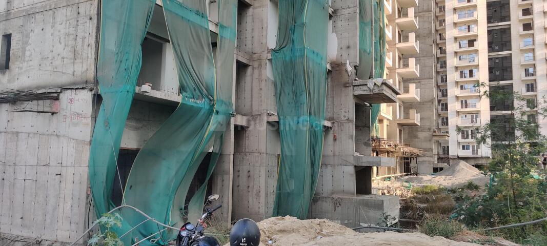 Express Astra - Image 40