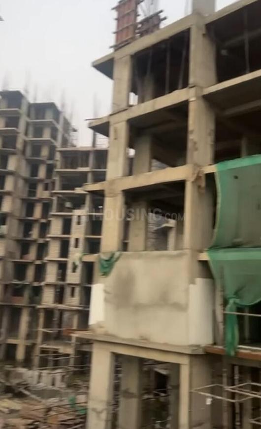 Circuit Heights - Image 20