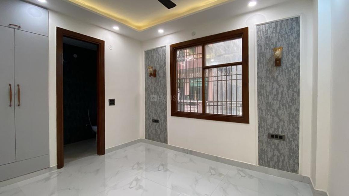 Capital Unique Homes - Image 12