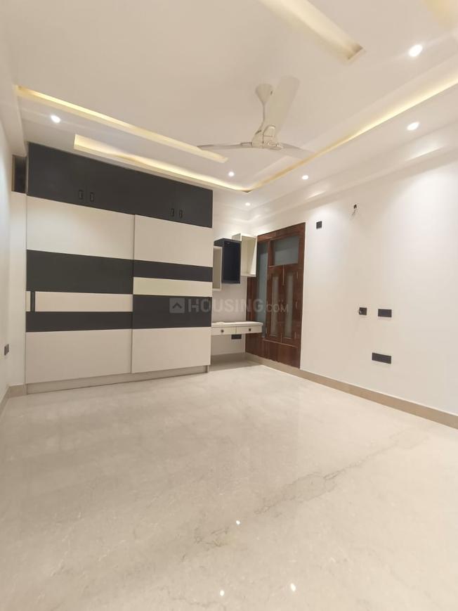 Living Ultra Luxurious Floors - Image 4