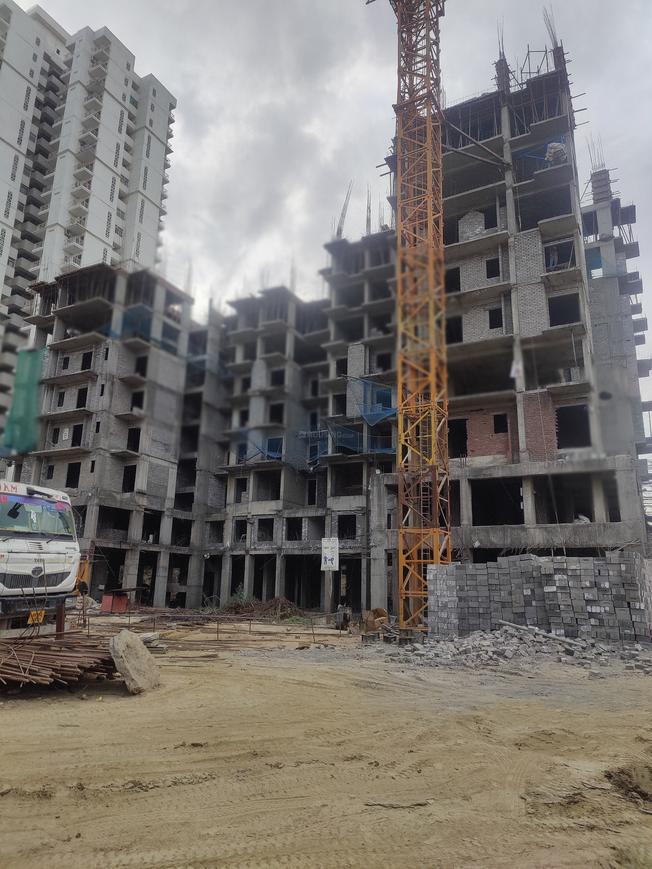 Skytech Colours Avenue - Image 35