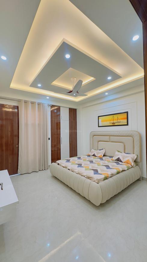 Golden Avenue - Image 20