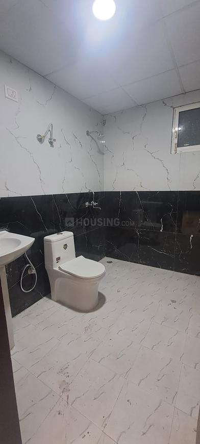 RN Elite Apartment - Image 9