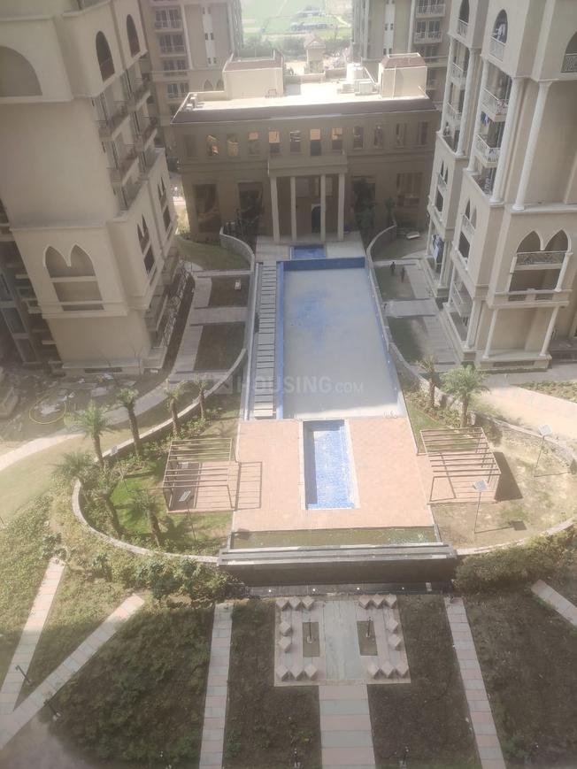 Apex The Kremlin - Image 12