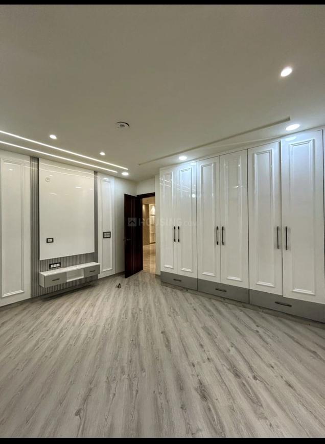 Suri Luxurious Homes - Image 14