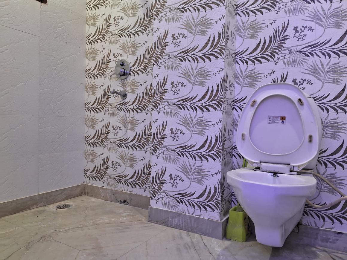 Rohini Builder Floors - Image 15