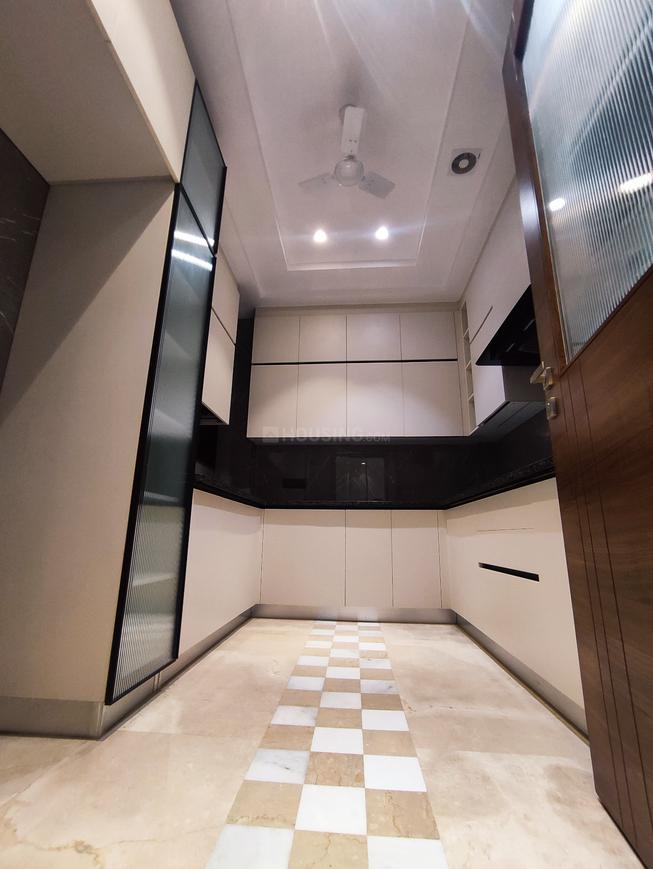 Simran Resident - Image 3