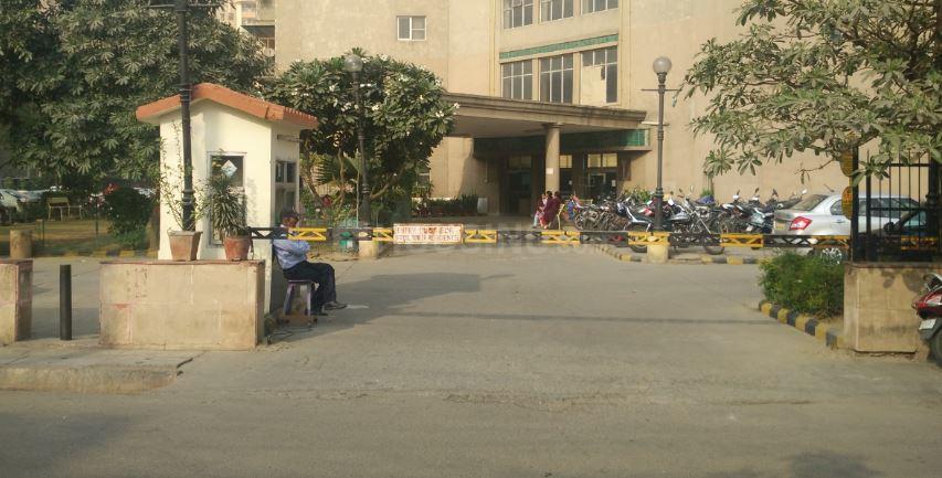 Shipra Royal Tower - Image 7