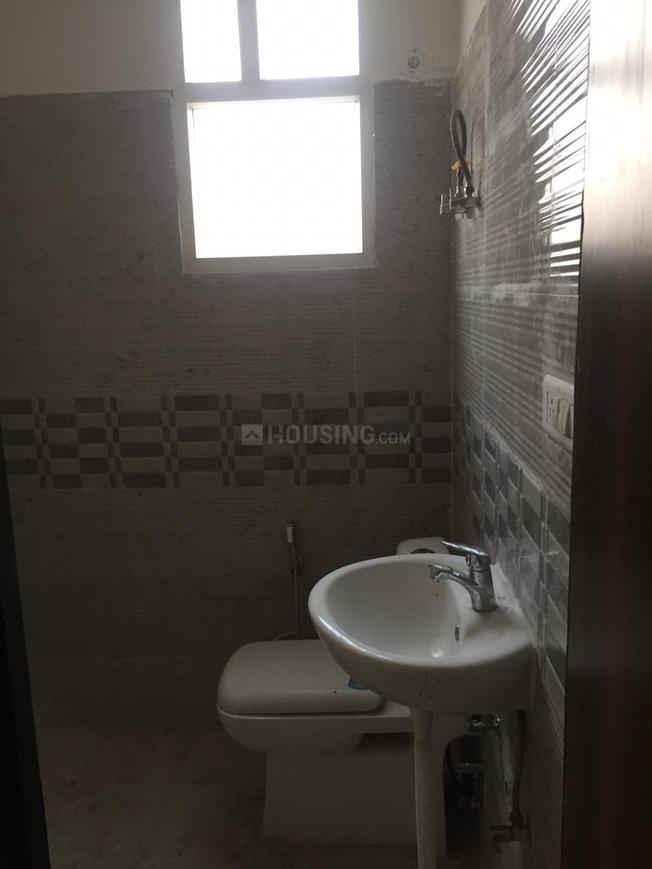 SKG The Merlin - Image 18