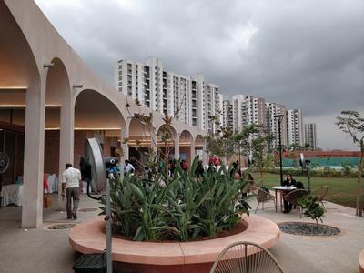 Gallery Cover Image of 1044 Sq.ft 3 BHK Apartment for buy in Palava Phase 1 Nilje Gaon for 6400000