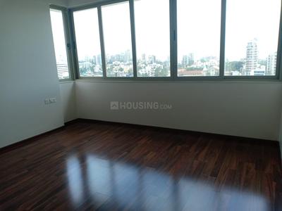 Gallery Cover Image of 1076 Sq.ft 2 BHK Apartment for buy in Bandra West for 52500000