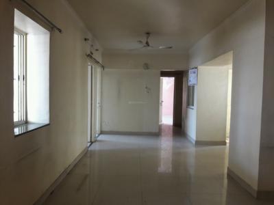 Gallery Cover Image of 1400 Sq.ft 3 BHK Apartment for rent in Karve Nagar for 25000