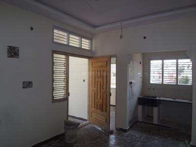 Gallery Cover Image of 980 Sq.ft 2 BHK Independent Floor for buy in Maruthi Nagar for 6800000