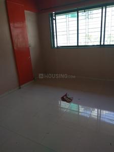 Gallery Cover Image of 350 Sq.ft 1 RK Apartment for buy in Prabhadevi for 9000000