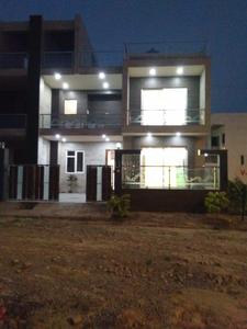 Gallery Cover Image of 1539 Sq.ft 4 BHK Villa for buy in Jhalwa for 6100000