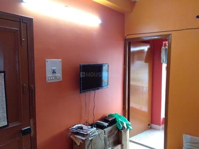 Gallery Cover Image of 650 Sq.ft 2 BHK Independent Floor for buy in Dhakuria for 2700000