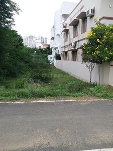 Gallery Cover Image of Sq.ft Residential Plot for buy in Korattur for 12700000