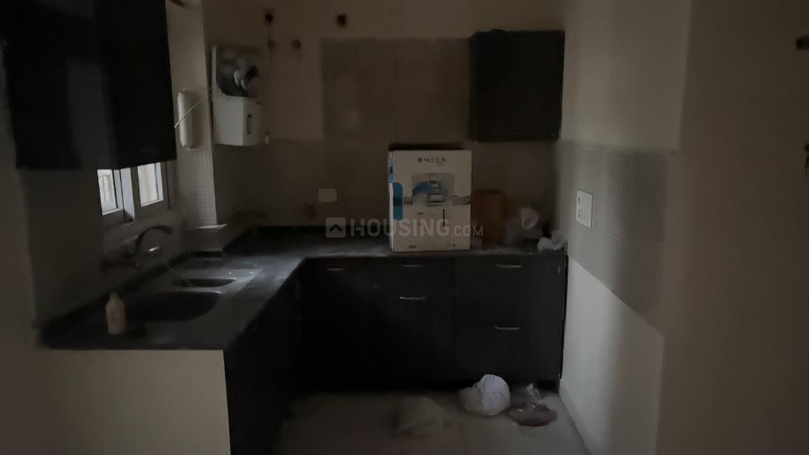 Amrapali Princely Estate - Image 11