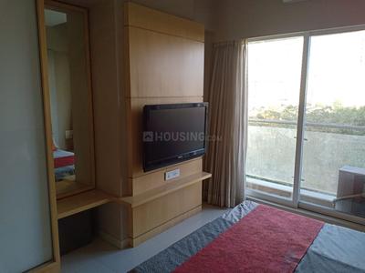 Gallery Cover Image of 1200 Sq.ft 3 BHK Apartment for buy in Thane West for 16000000