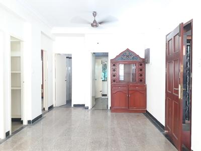 Gallery Cover Image of 1350 Sq.ft 2 BHK Apartment for rent in T Nagar for 30000