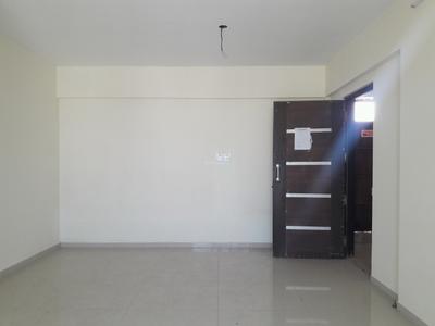Gallery Cover Image of 1100 Sq.ft 3 BHK Apartment for buy in Borivali East for 22500000
