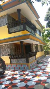 Gallery Cover Image of 2000 Sq.ft 3 BHK Independent House for buy in Mammiyoor for 10000000