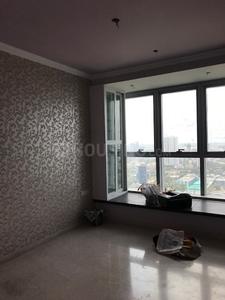 Gallery Cover Image of 1325 Sq.ft 3 BHK Apartment for buy in Goregaon East for 47000000