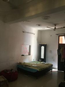 Gallery Cover Image of 2200 Sq.ft 4 BHK Independent Floor for buy in Delta I Greater Noida for 5200000