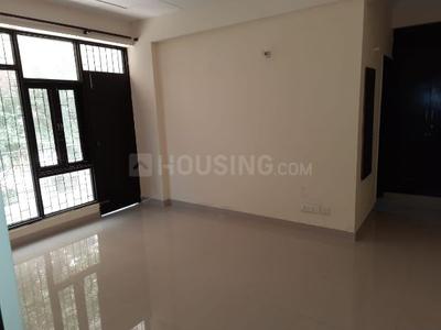 Gallery Cover Image of 1900 Sq.ft 3 BHK Apartment for rent in The Sleuths CGHS, Sector 19 Dwarka for 31000
