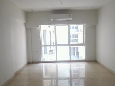 Gallery Cover Image of 1850 Sq.ft 3 BHK Apartment for buy in Bandra East for 35000000
