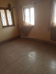 Gallery Cover Image of 830 Sq.ft 2 BHK Independent Floor for buy in Kasba for 4000000