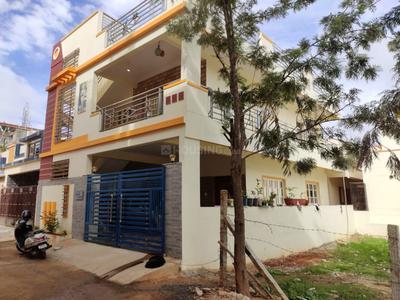 Gallery Cover Image of 2400 Sq.ft 4 BHK Independent House for buy in Bommasandra for 8000000