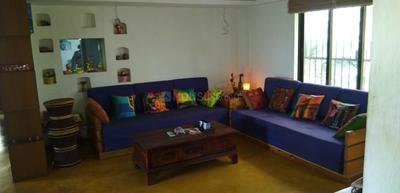 Gallery Cover Image of 2160 Sq.ft 3 BHK Apartment for buy in Vile Parle West for 72500000