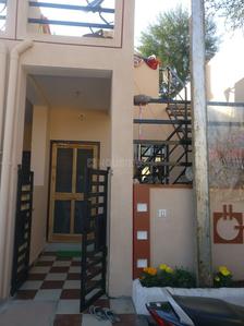 Gallery Cover Image of 575 Sq.ft 2 BHK Independent House for buy in Karmeta for 1450000