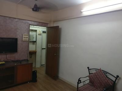 Gallery Cover Image of 450 Sq.ft 1 BHK Apartment for buy in Malad West for 6500000