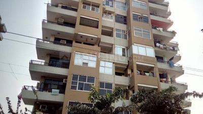 Gallery Cover Image of 906 Sq.ft 2 BHK Apartment for buy in Dhruv Apartments, Sector 46 for 4500000