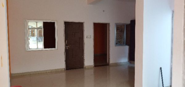 2 bhk flats for rent in old haider ganj old labour colony lucknow 2 bhk rental flats in old haider ganj old labour colony lucknow