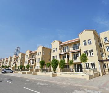 4 BHK Independent Floor