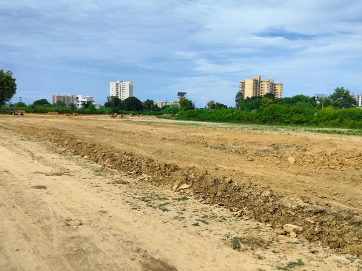 1250 Sqft Residential Plot for sale in Ansal API Sushant Golf City Golf