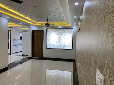 Gallery Cover Image of 1650 Sq.ft 3 BHK Apartment for buy in Sector 102 for 8200000