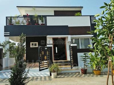 Gallery Cover Image of 850 Sq.ft 2 BHK Independent House for buy in Kelambakkam for 2700000