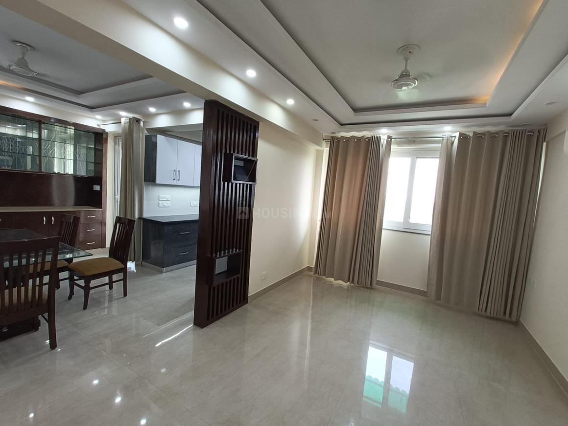 1+ 3bhk Flat for rent in odeon gulshan e iqbal chs