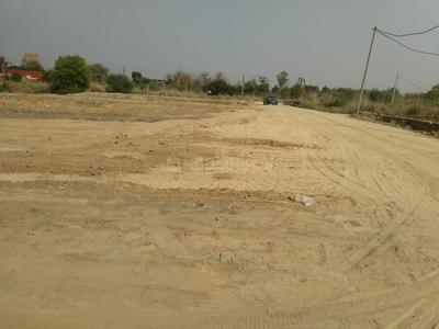 Gallery Cover Image of Sq.ft Residential Plot for buy in Gomti Nagar for 1400000