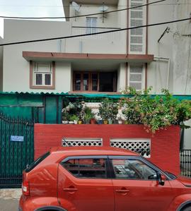 Gallery Cover Image of 2228 Sq.ft 2R Independent House for buy in South Extension I for 30000000