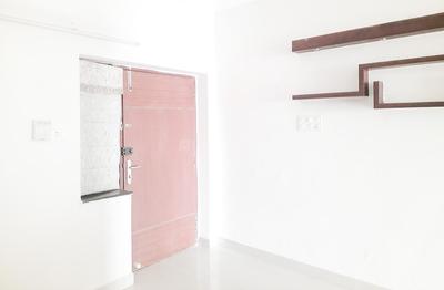 Gallery Cover Image of 1650 Sq.ft 3 BHK Apartment for rent in Miyapur for 29250
