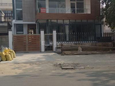 5 BHK Independent House