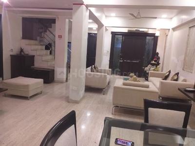 खार वेस्ट में 450000 किराया के लिए 450000 Sq.ft 4 BHK इंडिपेंडेंट हाउस के गैलरी कवर की तस्वीर