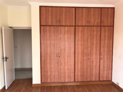Gallery Cover Image of 1540 Sq.ft 3 BHK Apartment for buy in Unitech The Palms, Sector 41 for 17200000