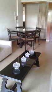 Gallery Cover Image of 1000 Sq.ft 2 BHK Apartment for buy in Andheri West for 27500000